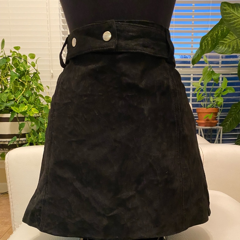 Black Skirt